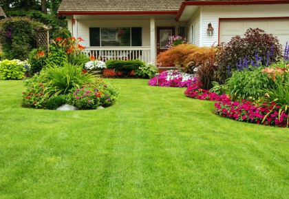 Wade Landscaping Company, Landscaping Services, Lawn Maintenance
